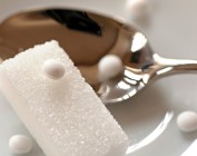 Выбираем сахарозаменитель: состав, вред и польза